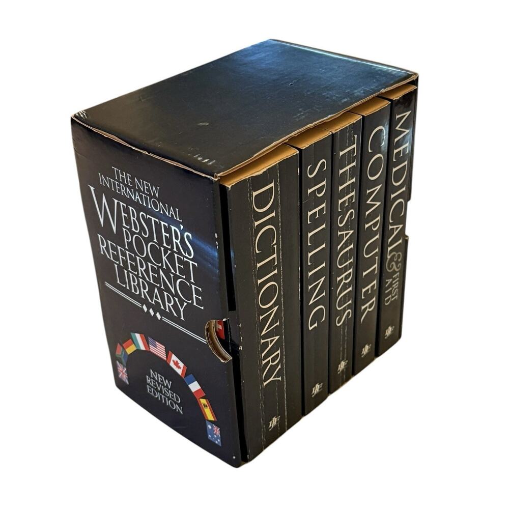The New International Webster's Reference Library 1998 Revised Edition 5 Books